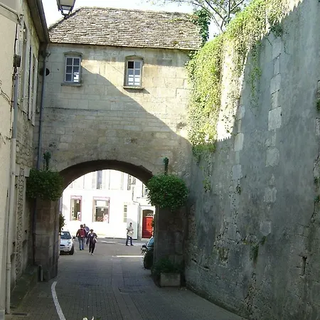 Le Chai Saint-Palais-de-Phiolin